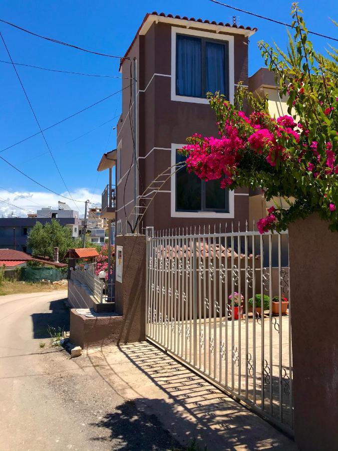 Apartments Villa Dovinefa クサミル エクステリア 写真