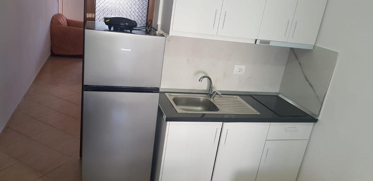 Apartments Villa Dovinefa クサミル エクステリア 写真