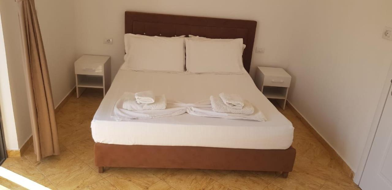 Apartments Villa Dovinefa クサミル エクステリア 写真
