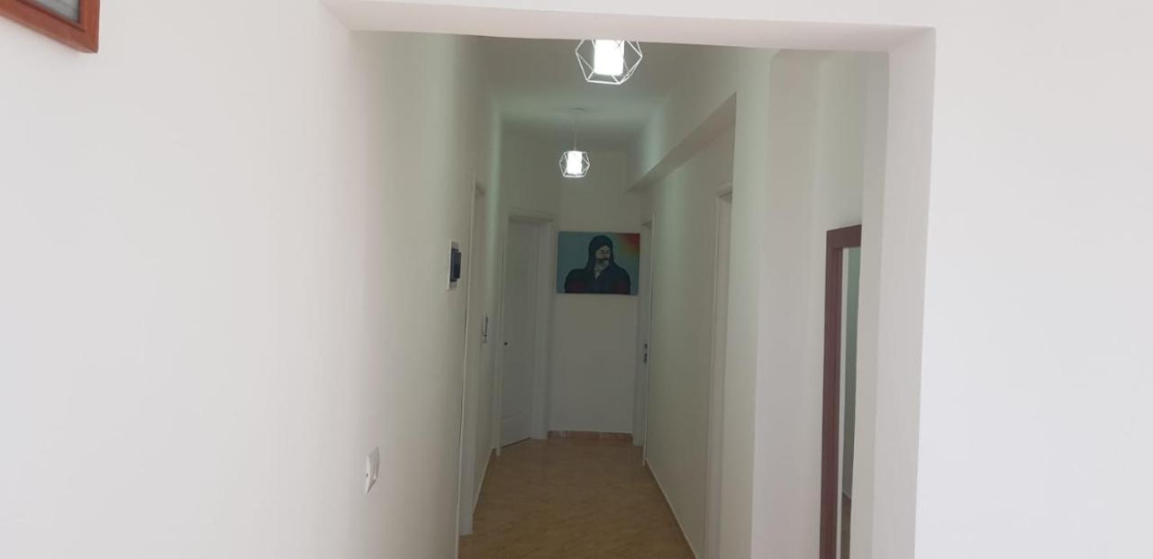 Apartments Villa Dovinefa クサミル エクステリア 写真