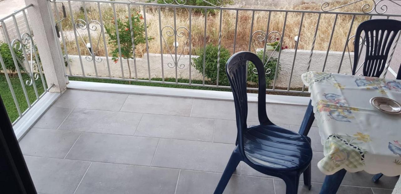 Apartments Villa Dovinefa クサミル エクステリア 写真