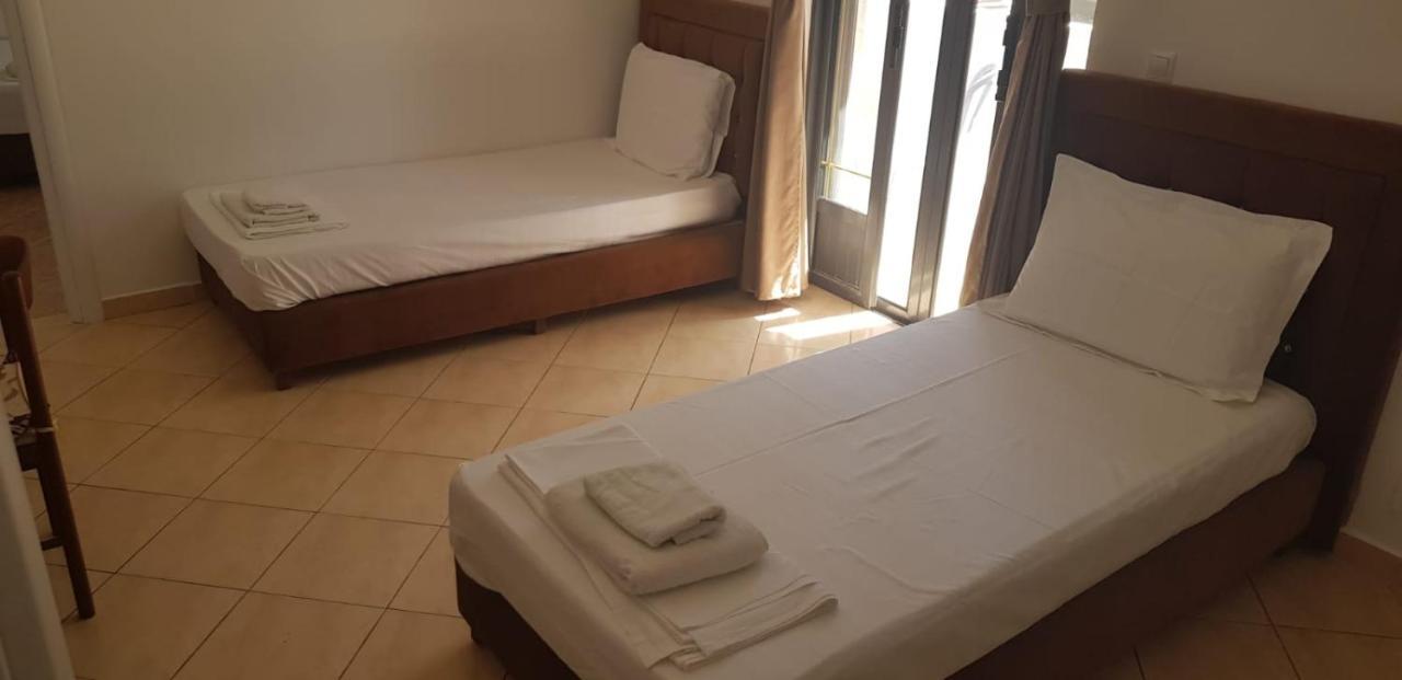 Apartments Villa Dovinefa クサミル エクステリア 写真
